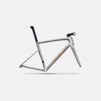 cycleXperience - 74926-10XX - Specialized - Tarmac SL8 Conjunto de armação - Pó de prata brilhante - 1