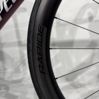 cycleXperience - 74926-11xx - Specialized Tarmac SL8 Pro Shimano Ultegra Di2 - Satin Carbon 100% Cqv Reflex Super Red Pearl Frost - 14