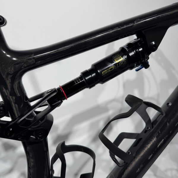 cycleXperience - 94823-3003 - Specialized- epic evo expert - ZWART - 4 cycleXperience - 94823-3003 - Specialized- epic evo expert - ZWART - 4